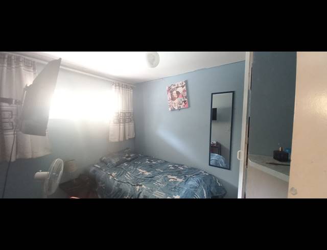 2 BEDROOM FLAT FOR SALE IN MORNINGSIDE